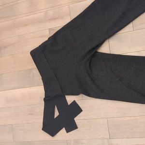 High waisted charcoal gray cropped Club Monaco merino wool pants (xs)
